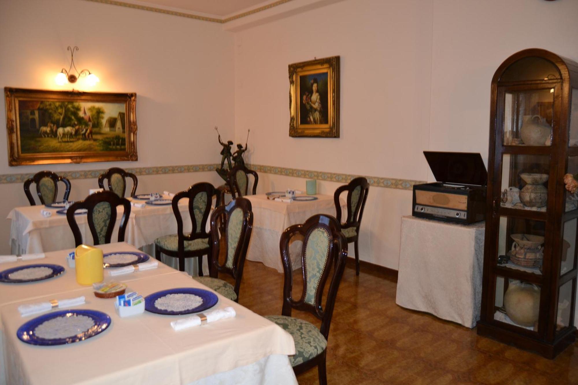 Hotel Canusium Canosa di Puglia Exterior photo